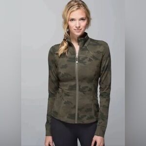 Lululemon Camo Forme Jacket